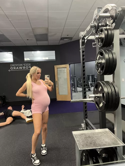 took baby girl to the gym 