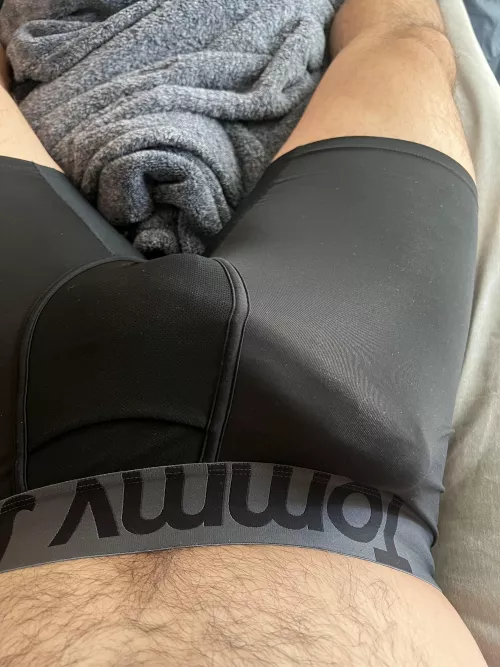 Trying to peak out, help it?