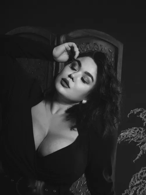 Upvote to unlock more photos my sn@ap:  emmevwi