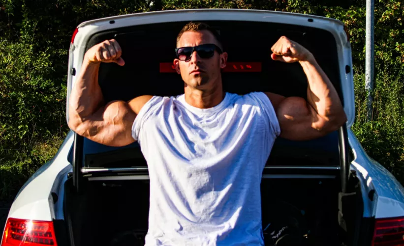 Veiny biceps deserve worship