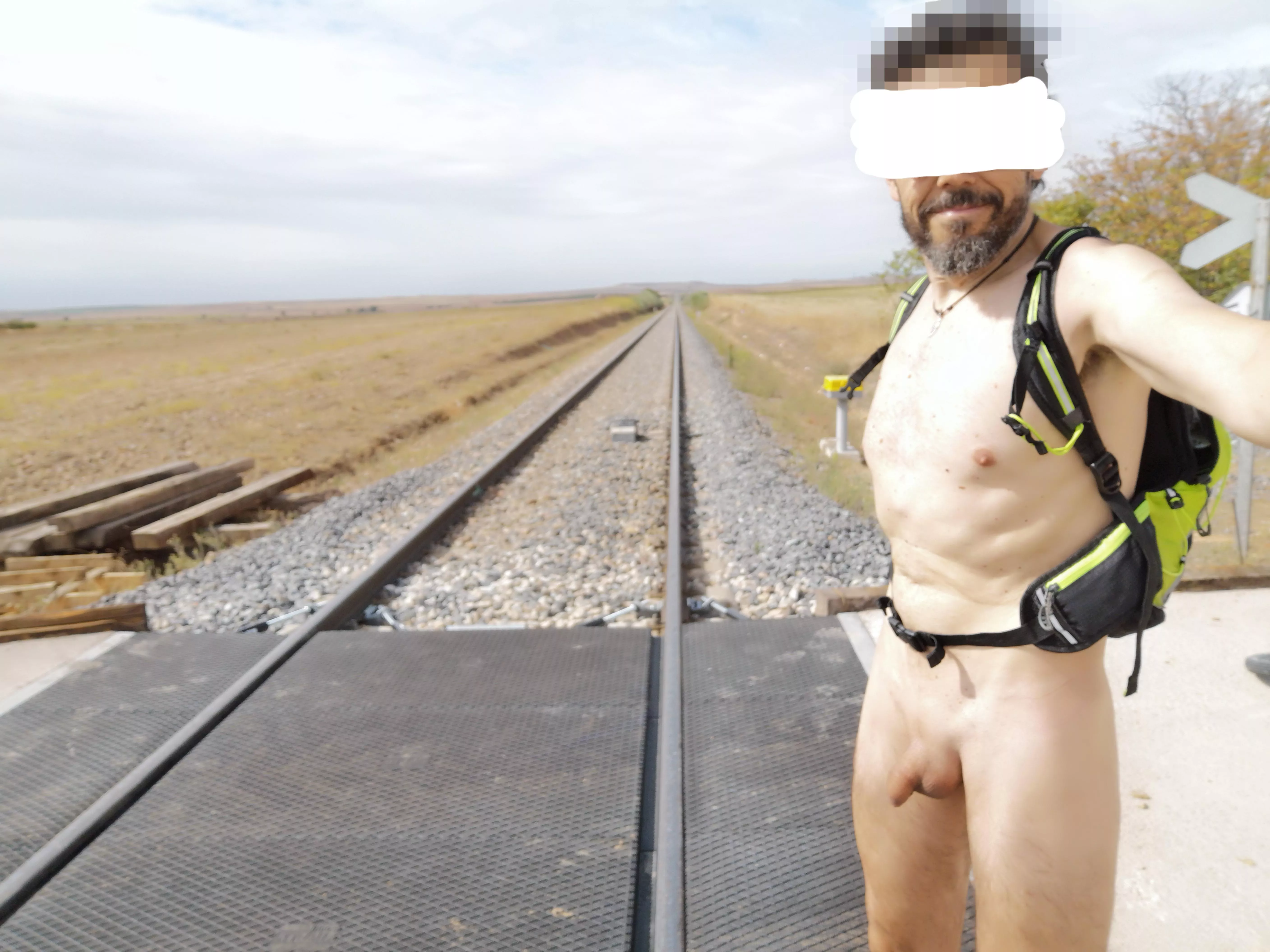 Waiting for the train (M) 