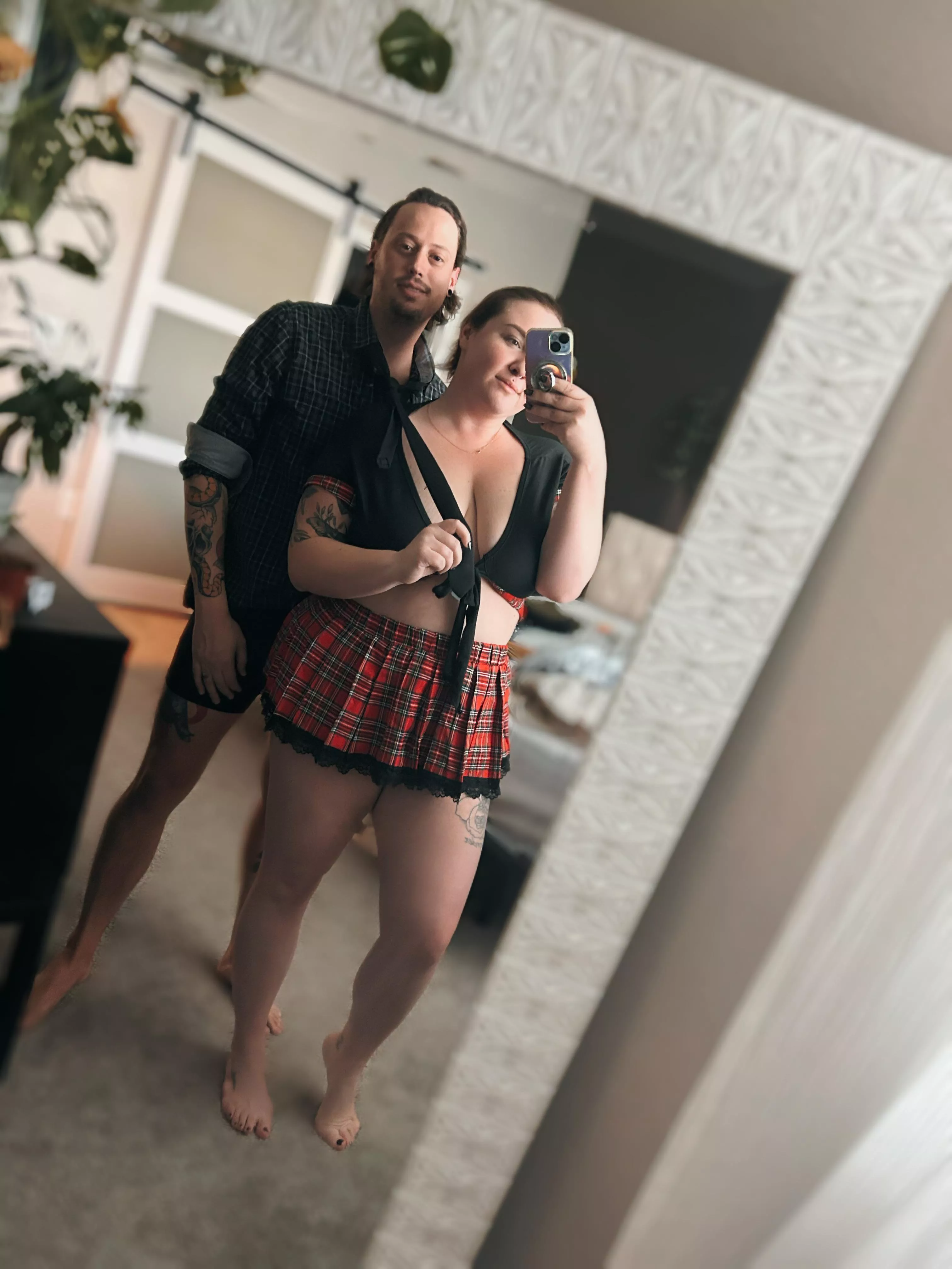 We’ll be there tonight, say hi if you see us ❤️📚✏️