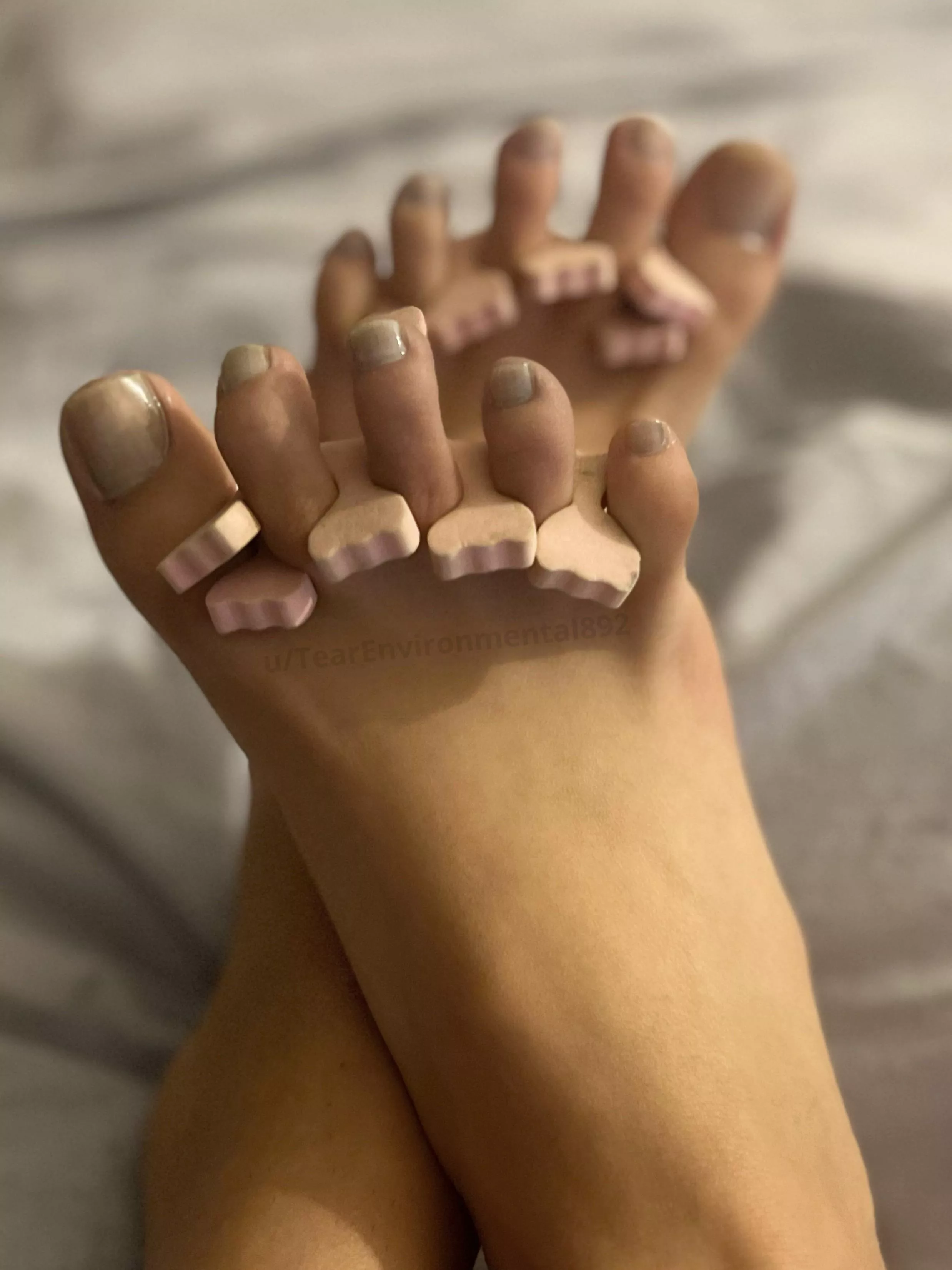 What color would you like to see on these gorgeous toes? 🥰(oc)