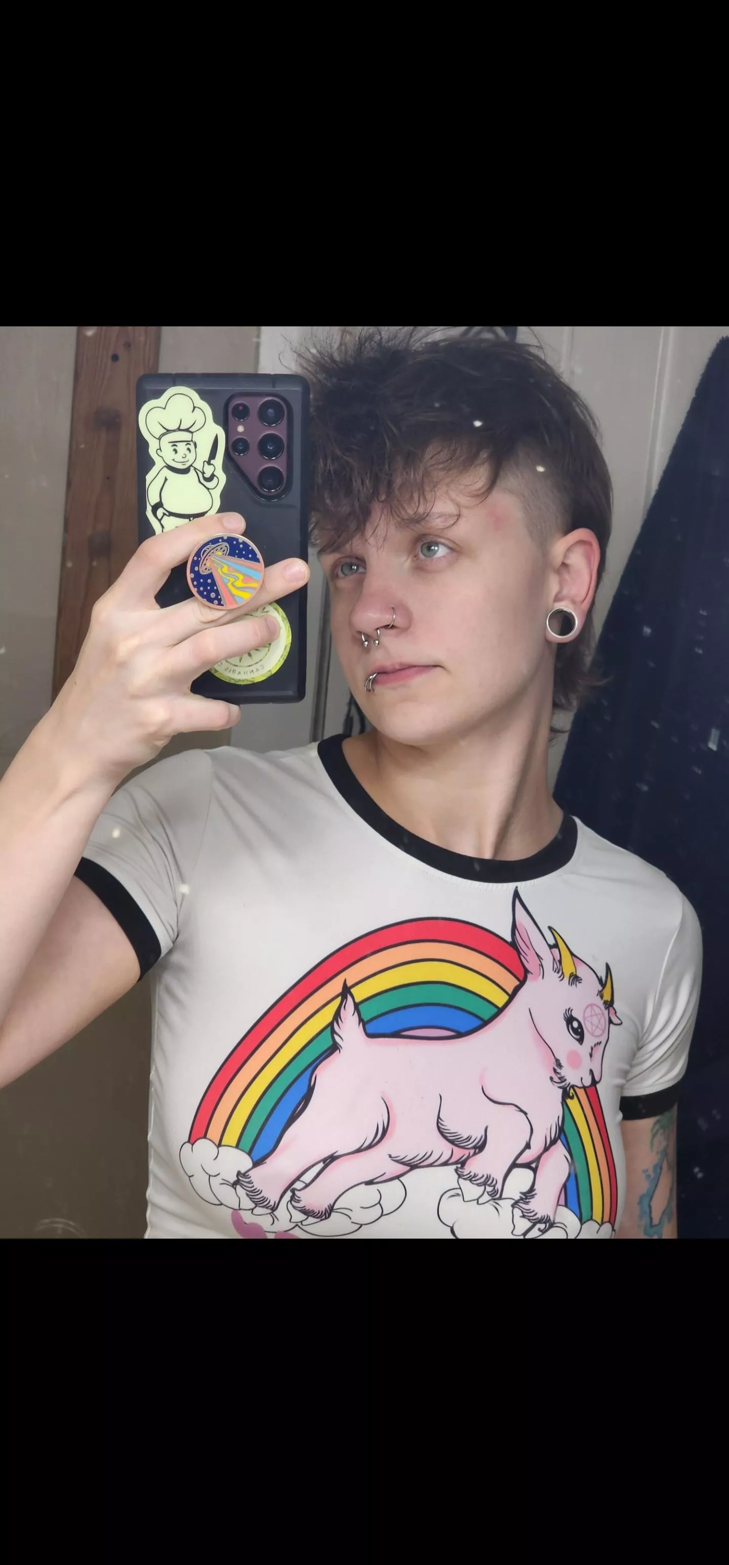 Where's the piggies into tomboys tonight? Dms are open