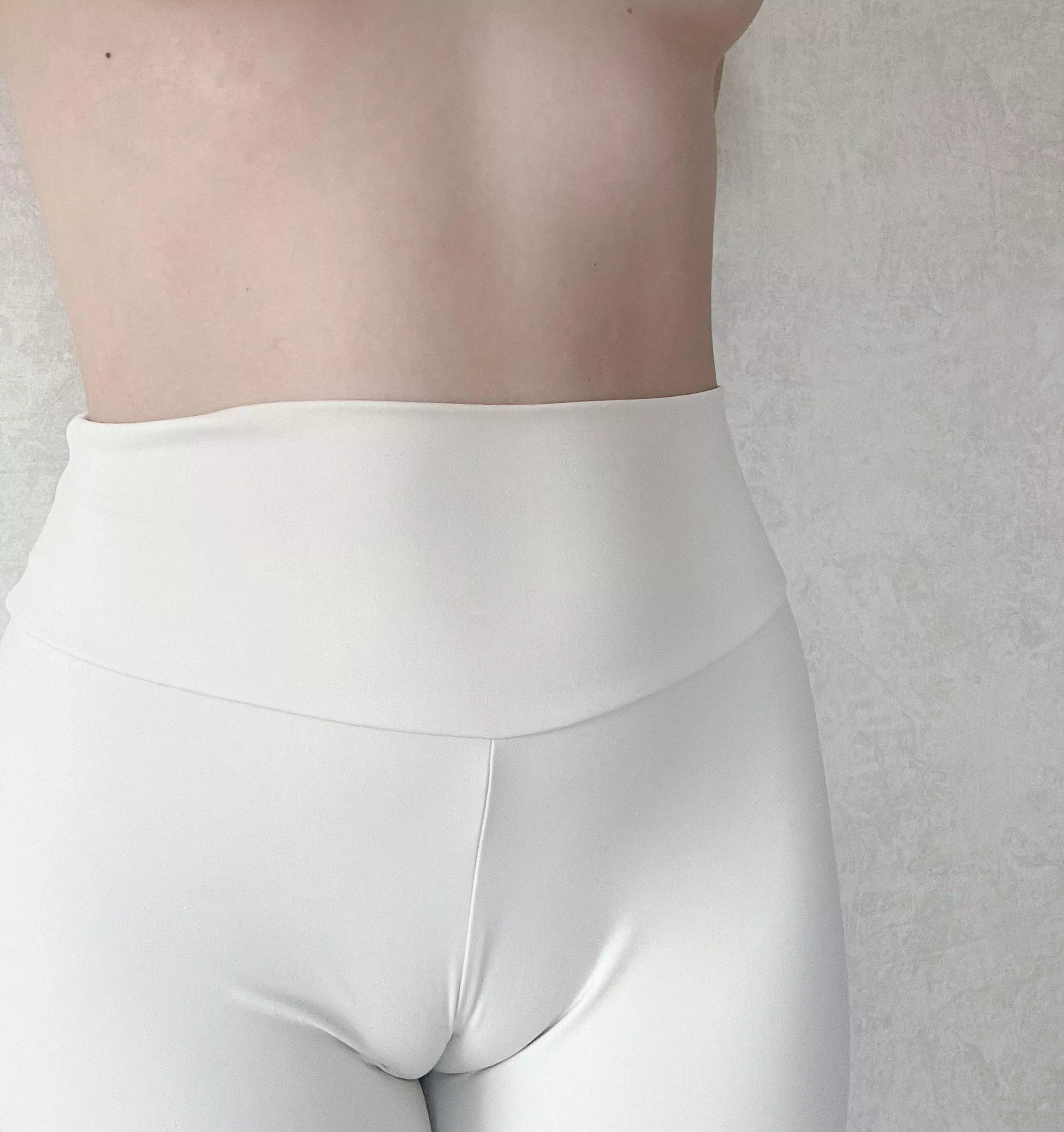 white leggings swallowed my pussy