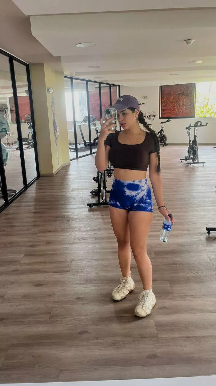 who would go to the gym with me f18 