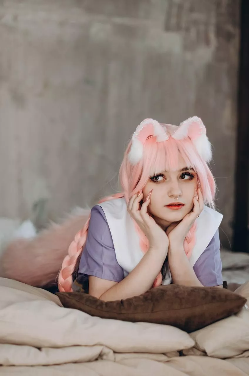 Would you pet this cat girl?