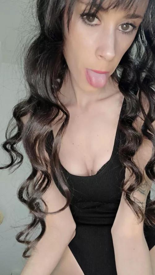 Your favorite mommy has her tongue ready