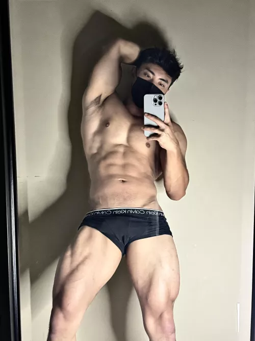 [19] hate doing cardio alone. Wanna join me?