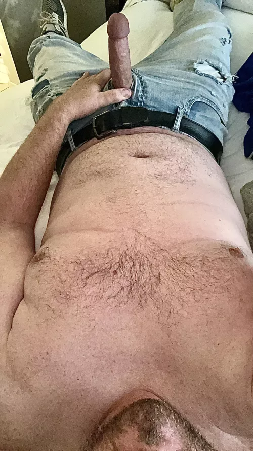 (45) At a conference and back in my hotel room on break, want to play??