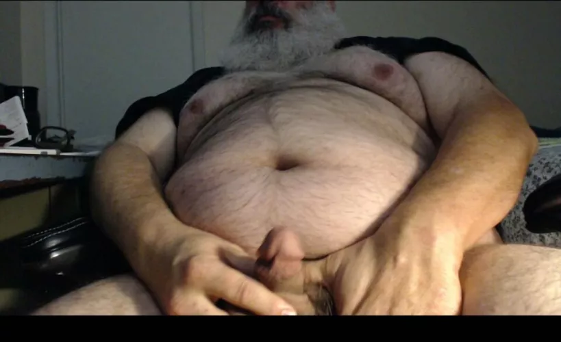 [60] Chubby daddy