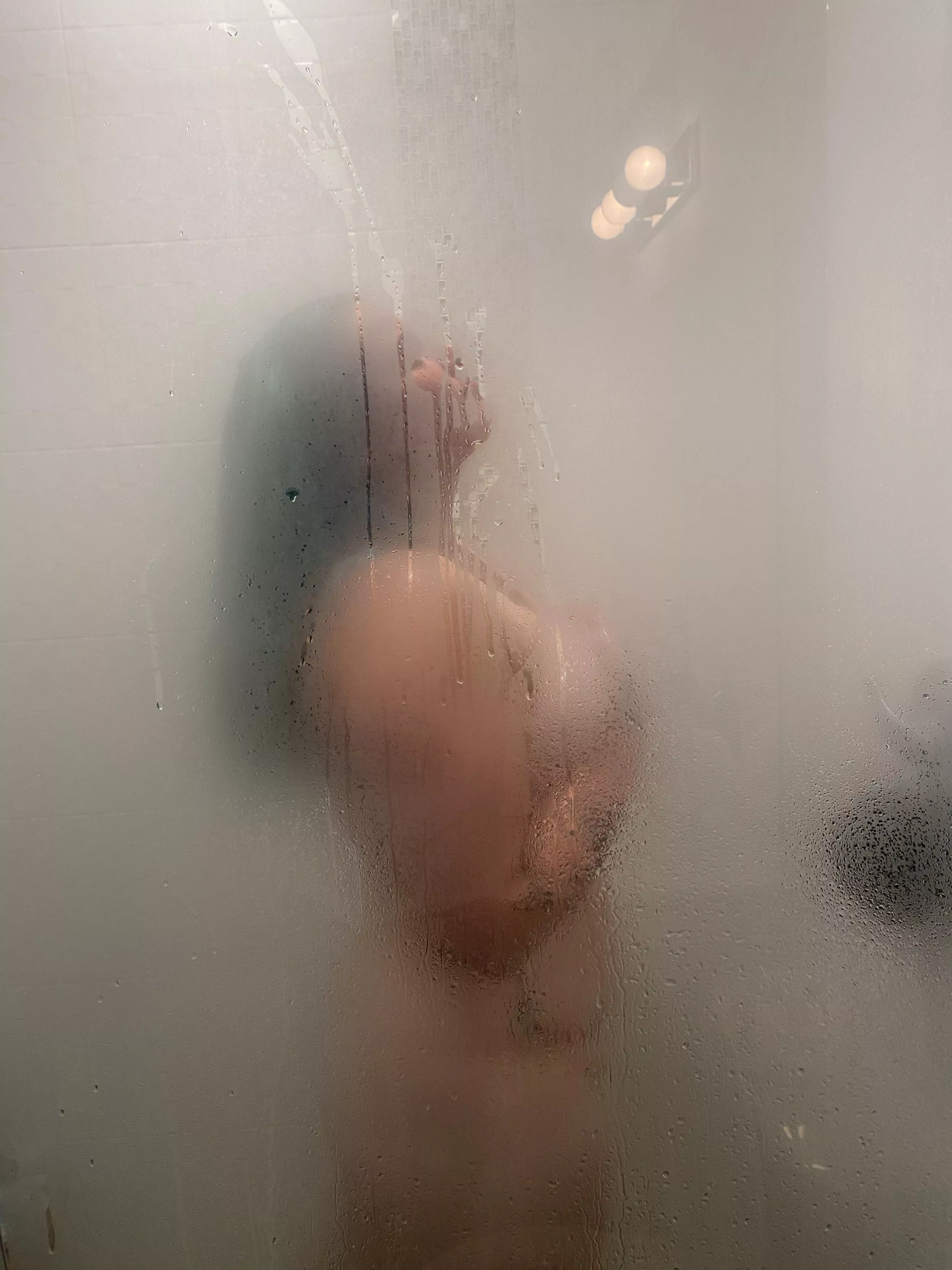 A bit of tummy or ass ain’t gonna hurt nobody 