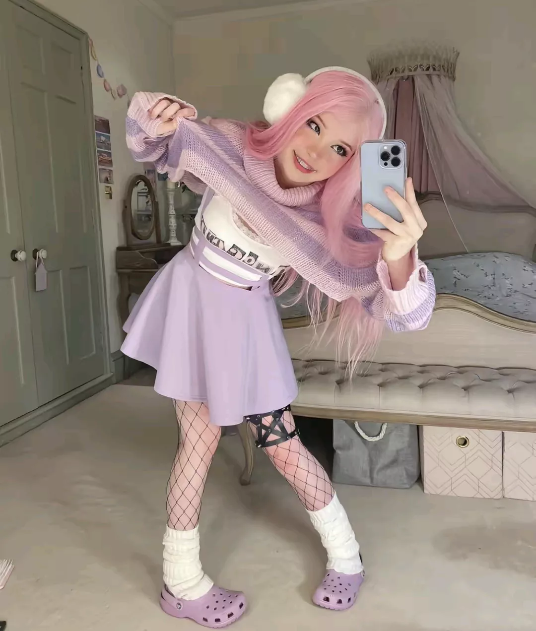 All horniness aside she is actually very pretty 