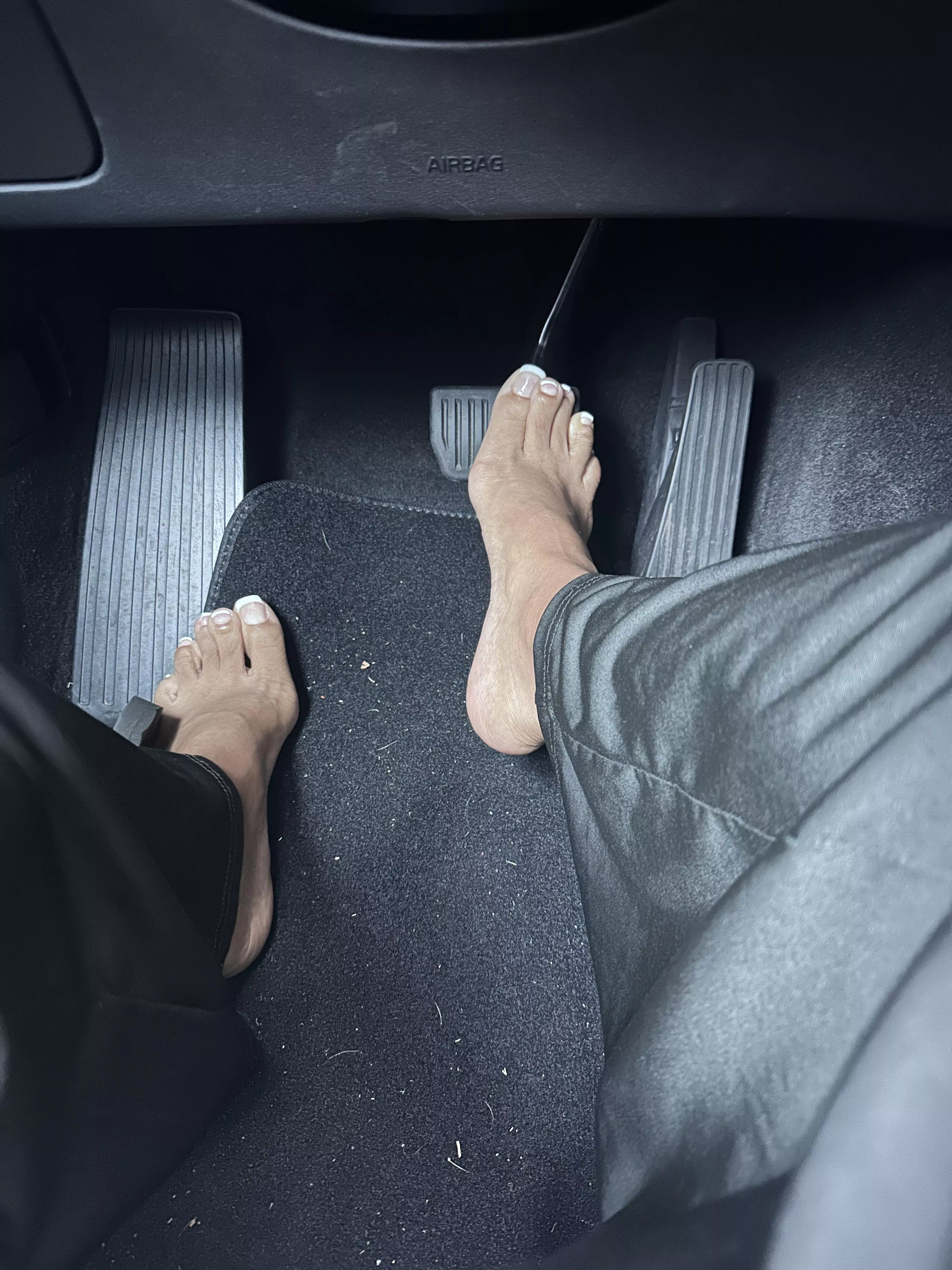 Barefoot driving 