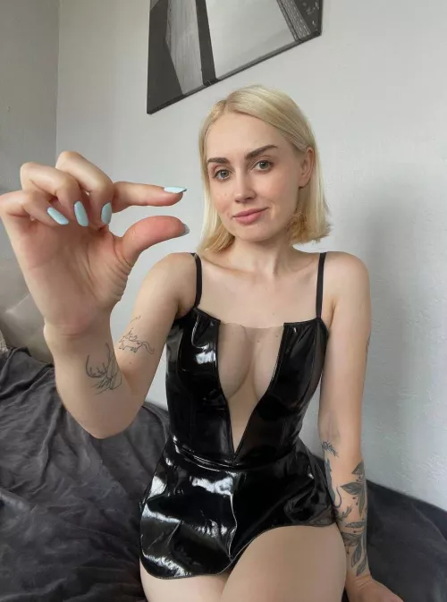 Be honest, with your tiny fudge have you ever brought a woman to climax?
