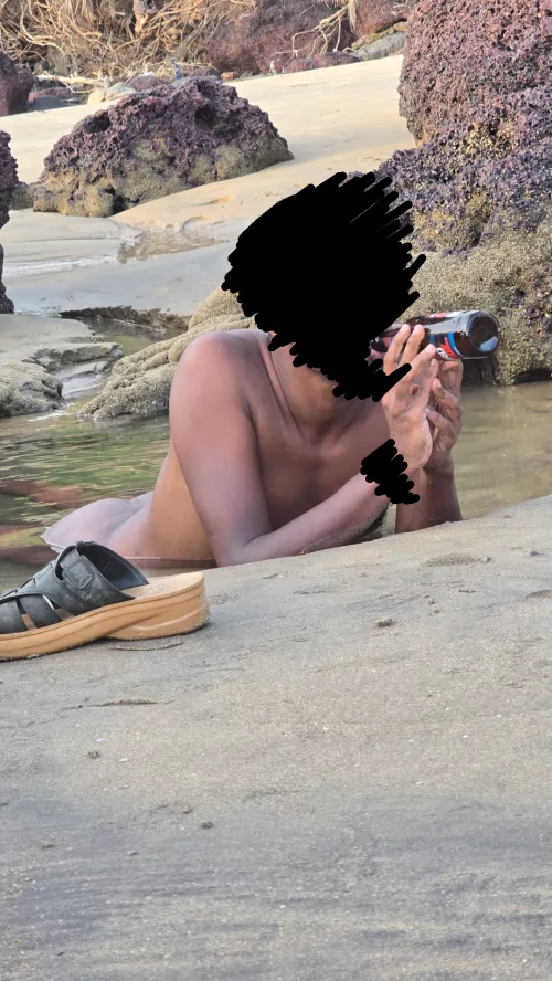 Beer by the low tide pool