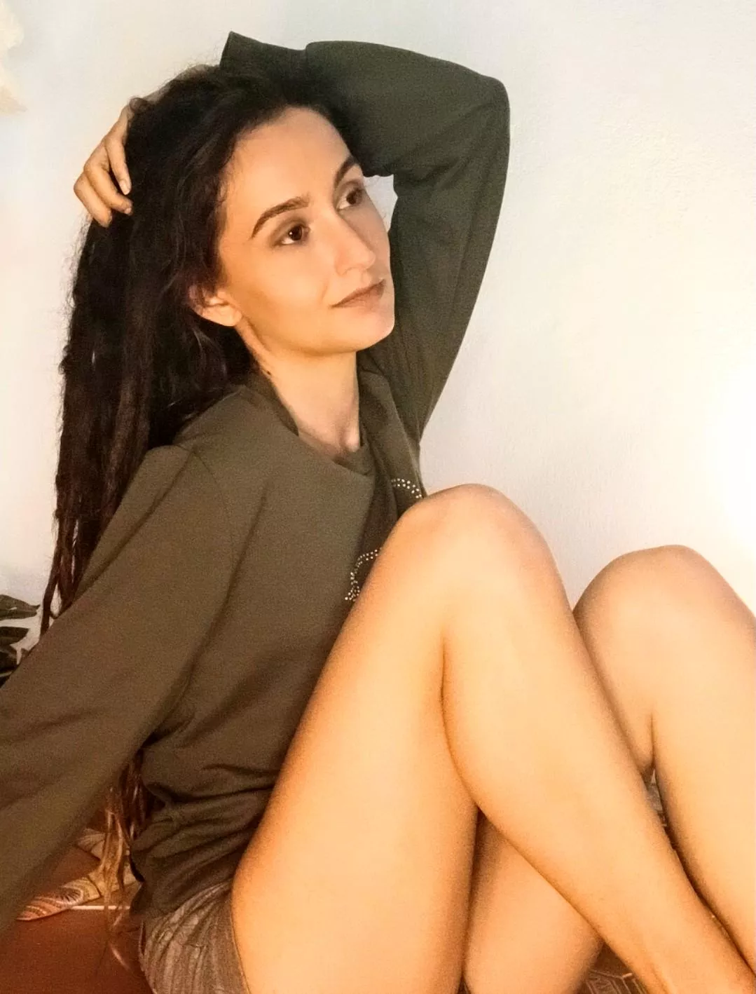 blending art, intimacy, and playful power🥂 Curious? Come explore✨️