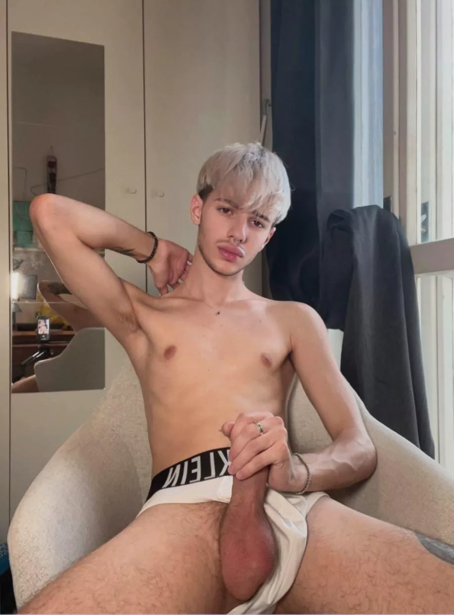 Breed me until I drain my balls too)