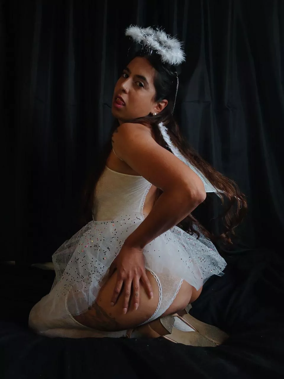 Can I be your sweet angel?? 💞💞