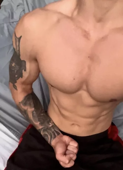 CUM massage my big ass pecs 😈😈