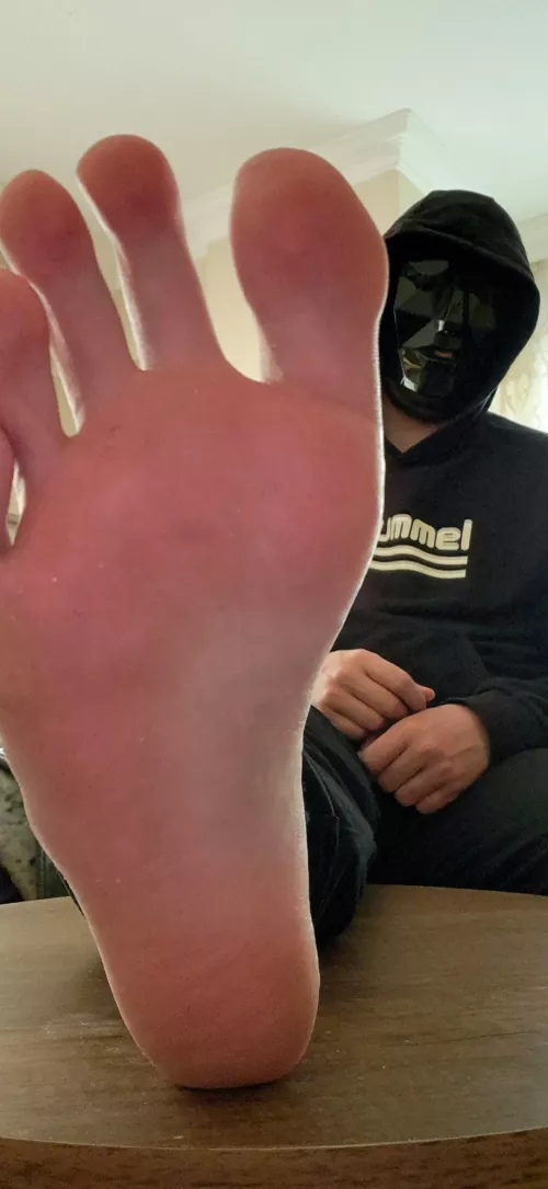 Dm for my custom 13 size feet pictures/videos