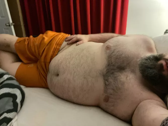 Exhausted after a long day, anyone wanna cuddle