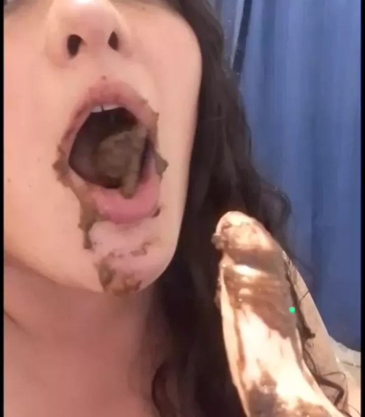 (F) Back and dirtier than ever (💩 eating)