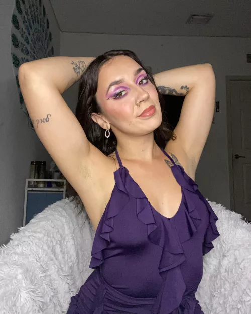 Feel the stubble as you graze my pits with your tongue 