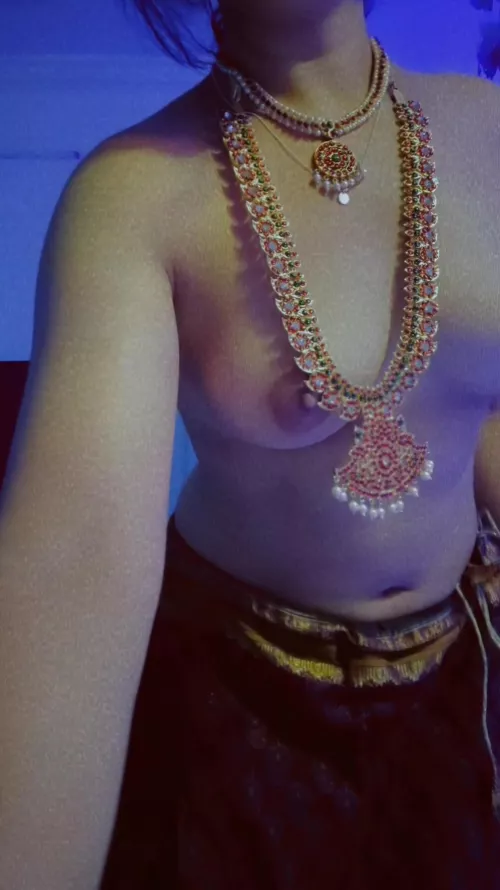 (f)eeling kinky tonight 🤷🏻‍♀️