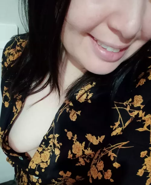 Heard you like it when I go braless at work...