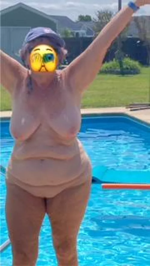 Hi - I need some attention 