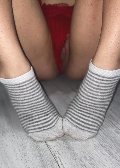 Hope that panties and socks should match in colors [F]
