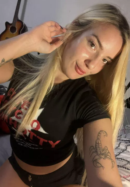 How would you make a 19 F feel like she’s the luckiest girl in the world?