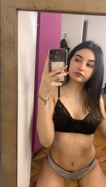 i can be your baby girl 