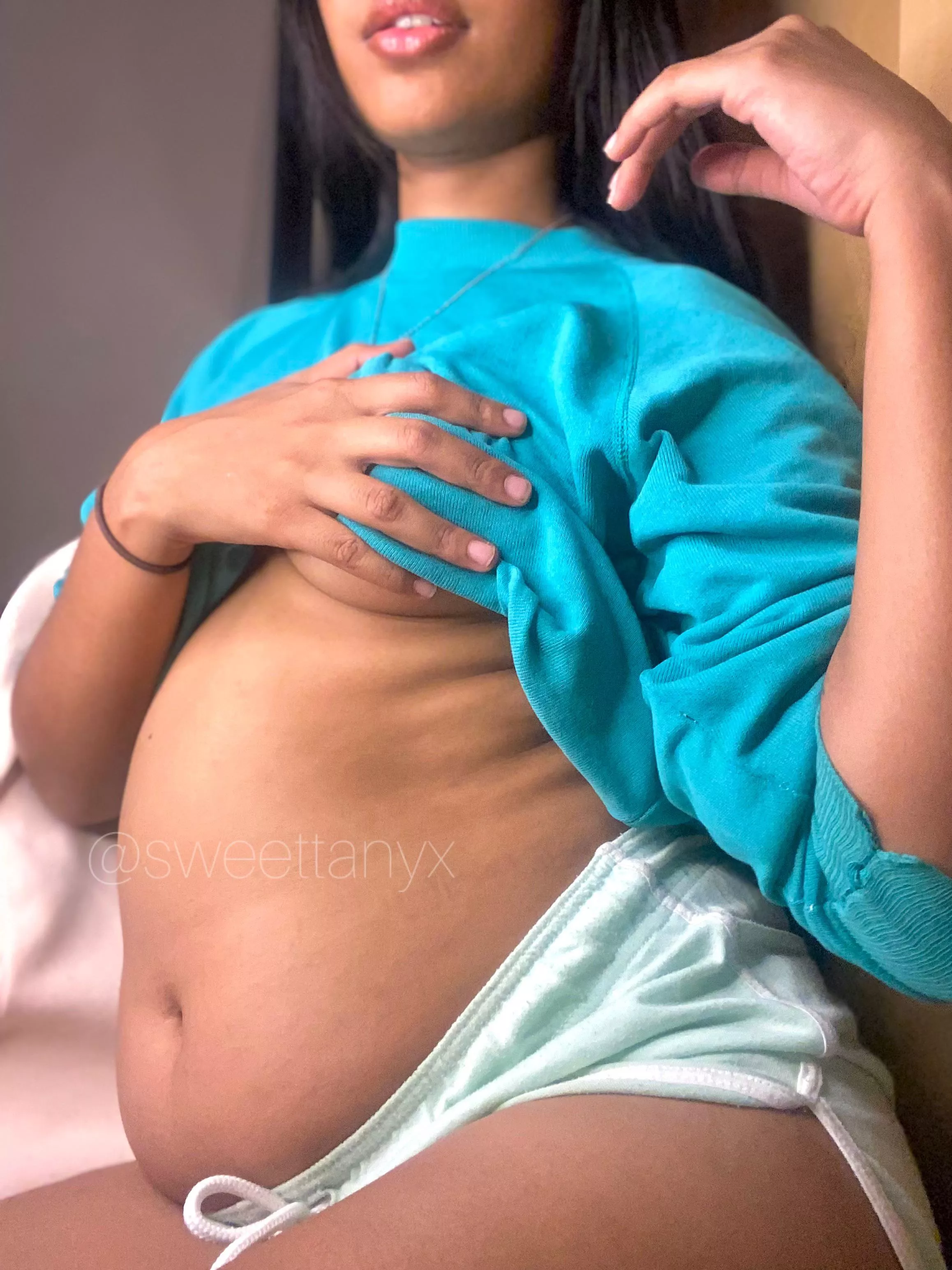 I don't want to stop eating 🥵🤭