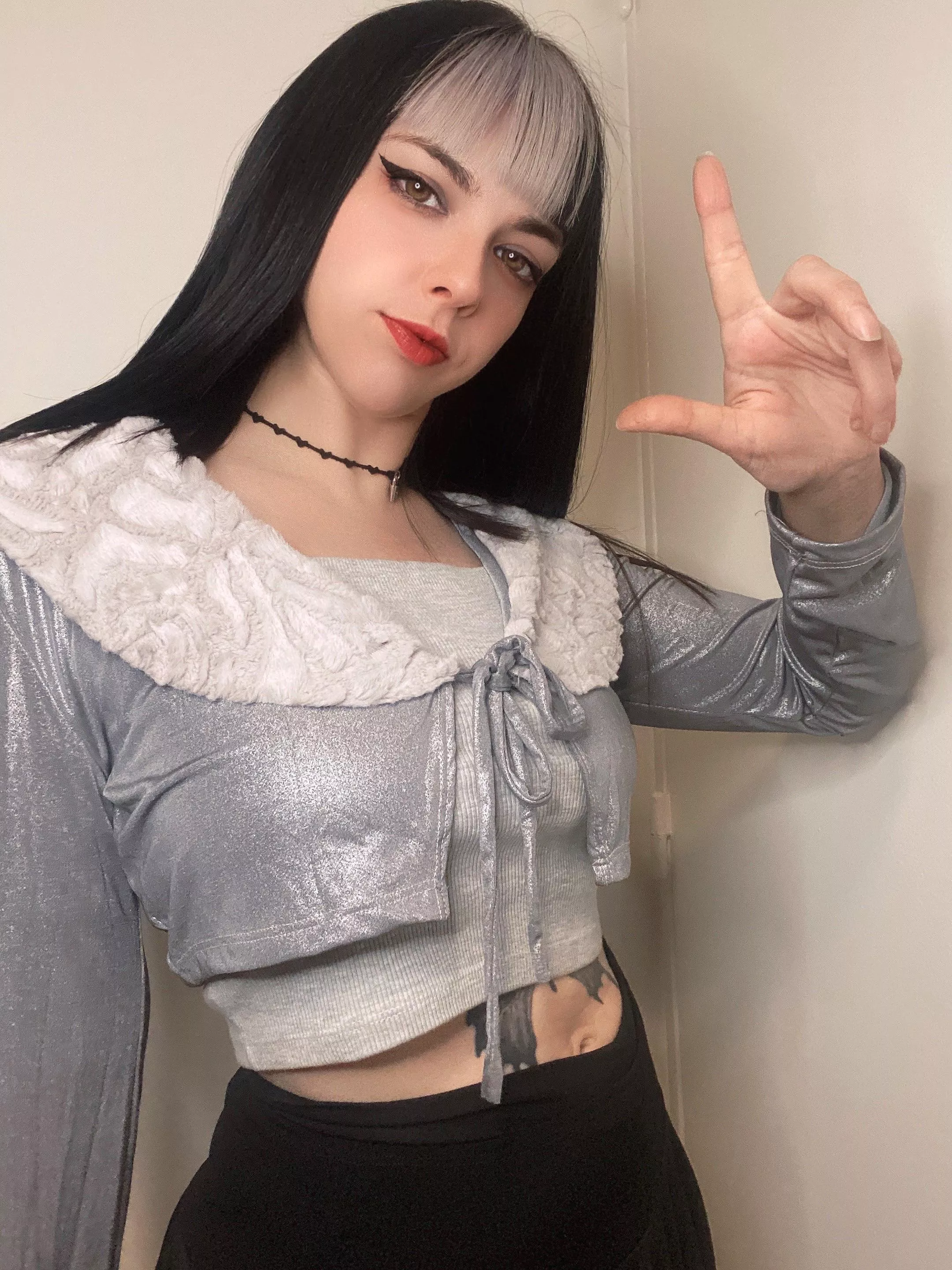 I know your dick throbs when you see my clothed pics, weak man. it's enough for you 