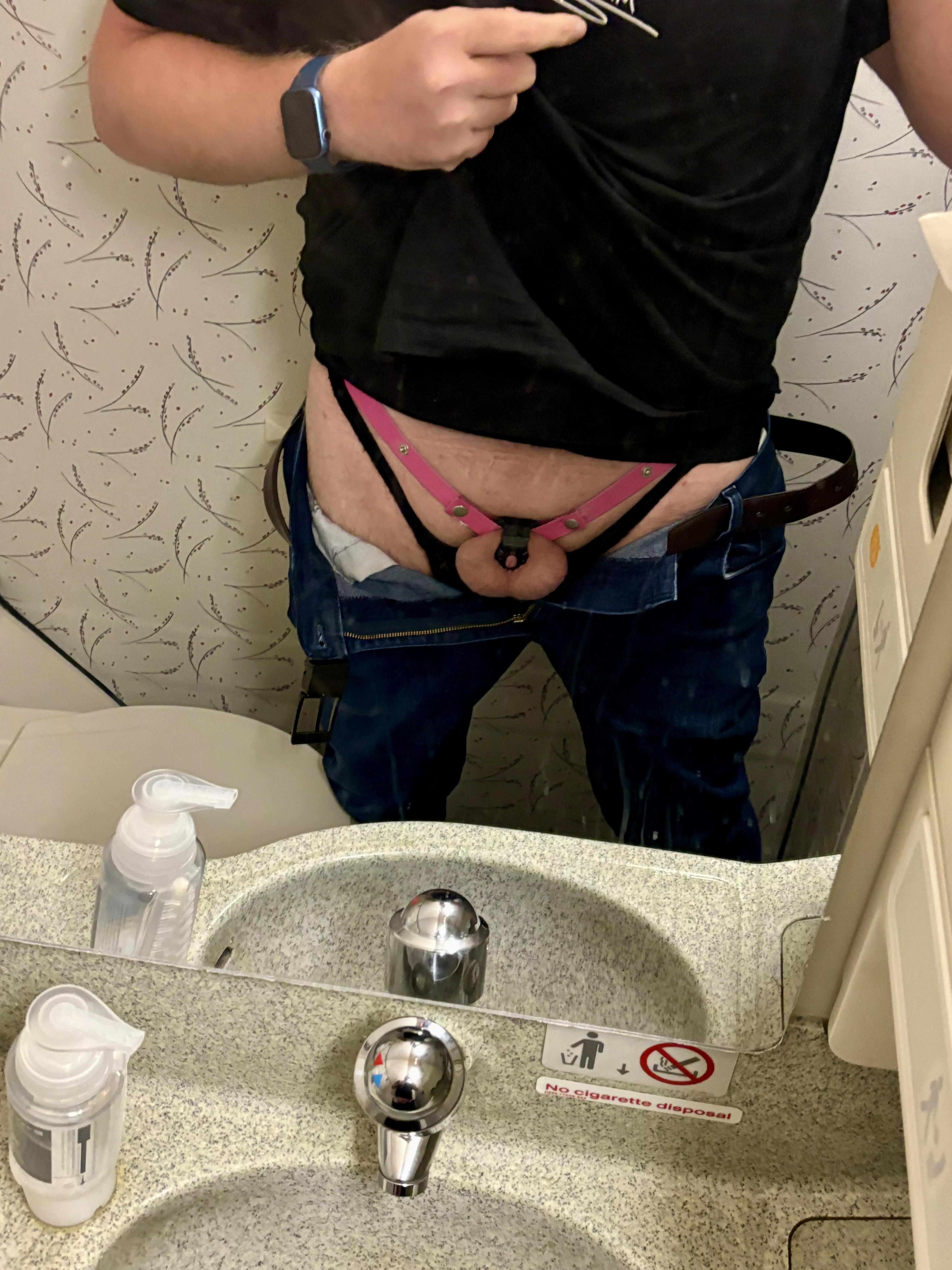 I love a plane lavatory cage check of my useless caged clit. Somewhere over Utah 🛩️