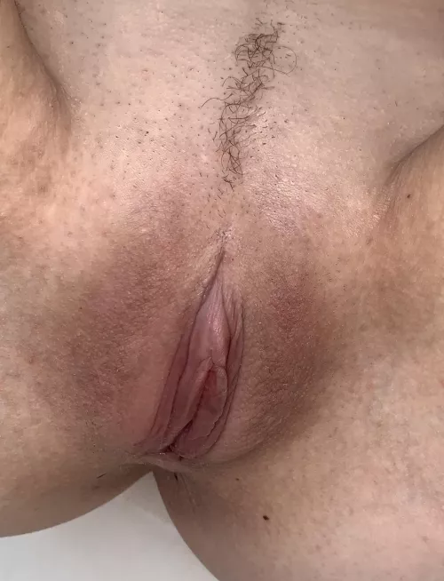 I shaved my pussy to make it tastier for you