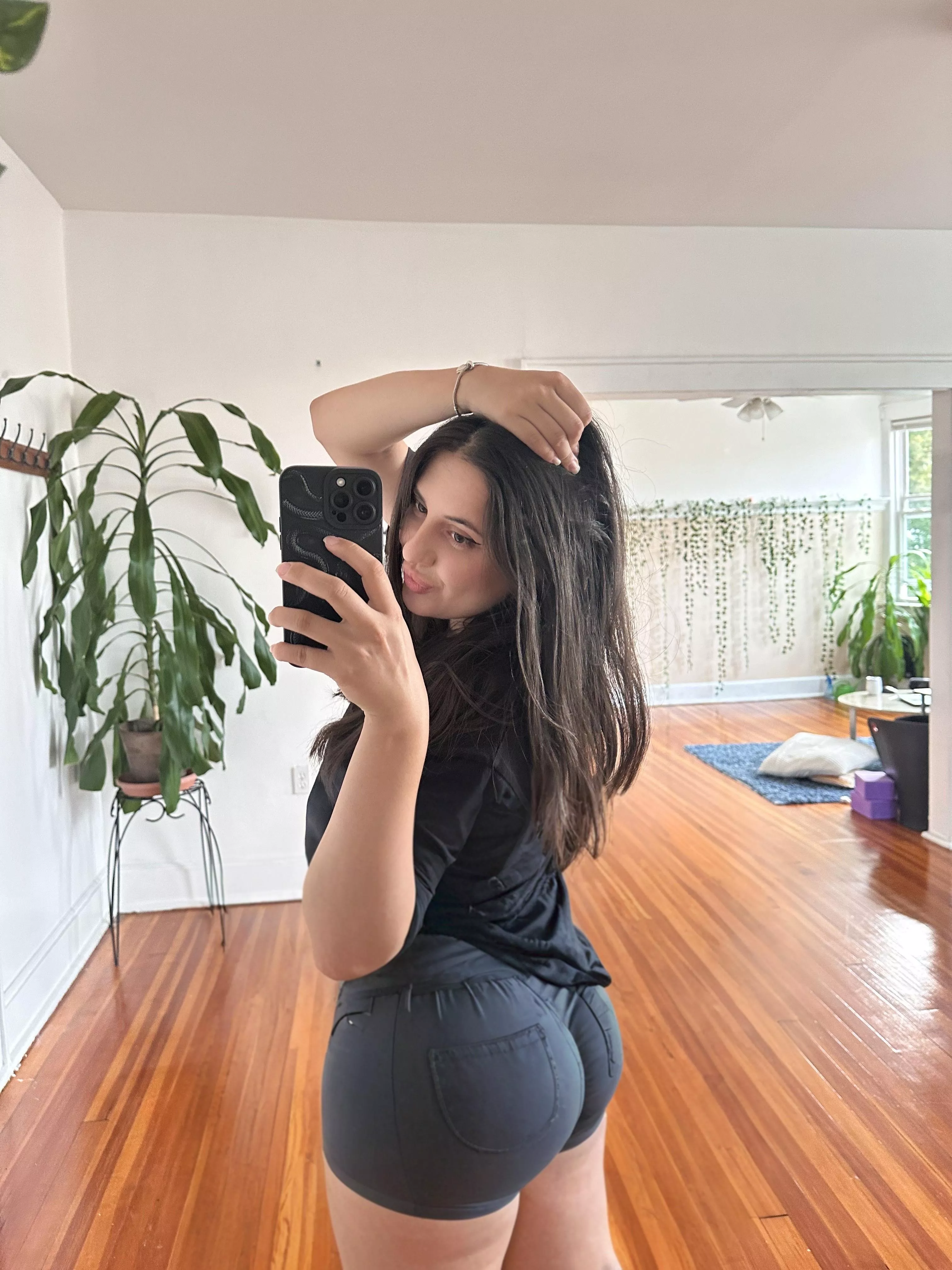 I think my thick ass looks great in these shorts