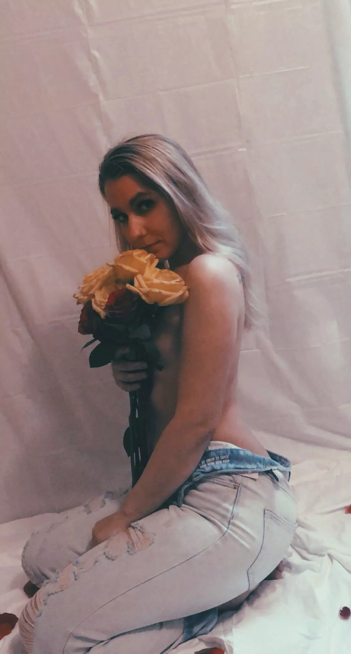 I think we need more photo shoots. Dont you? ;) 