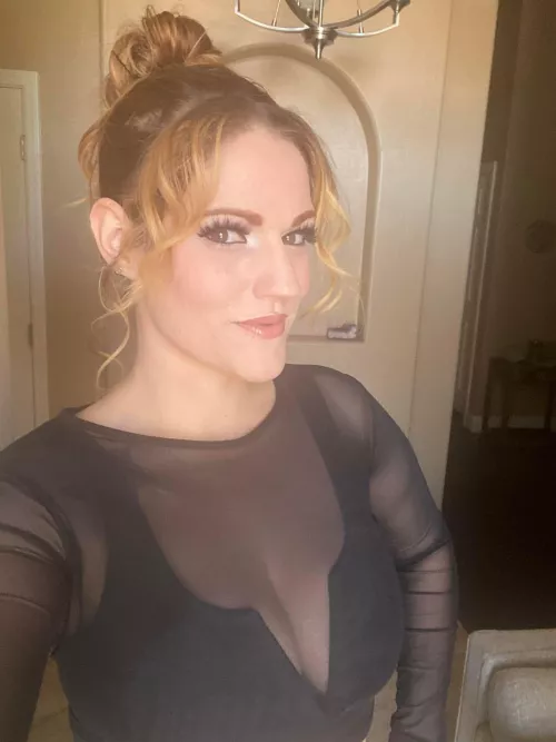 If I tell you I'm 32… Are you still fucking me?