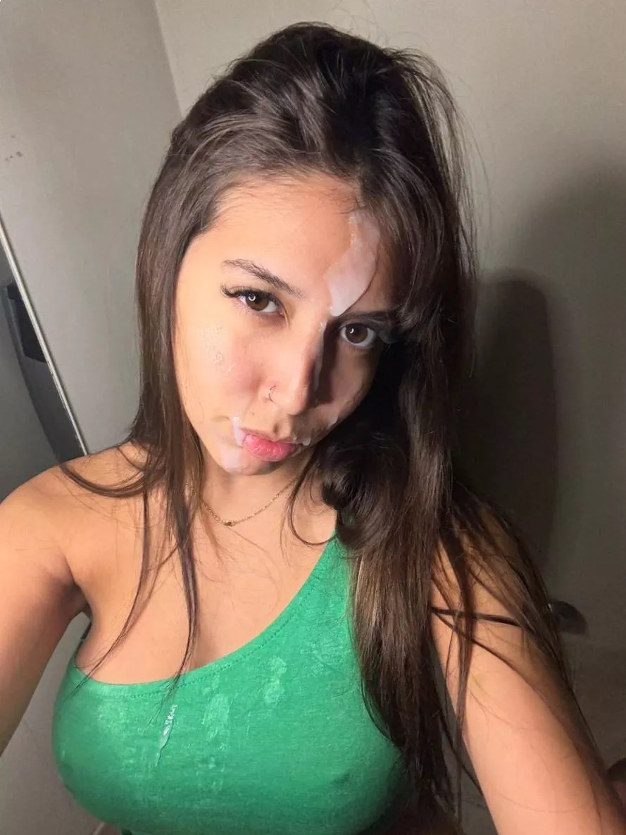 If you met me in person, how long do you think it would be before you cum on my face F4M