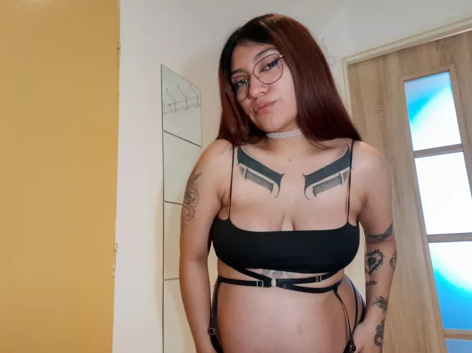 I'm a pregnant tattooed mommy, what more could you ask for?