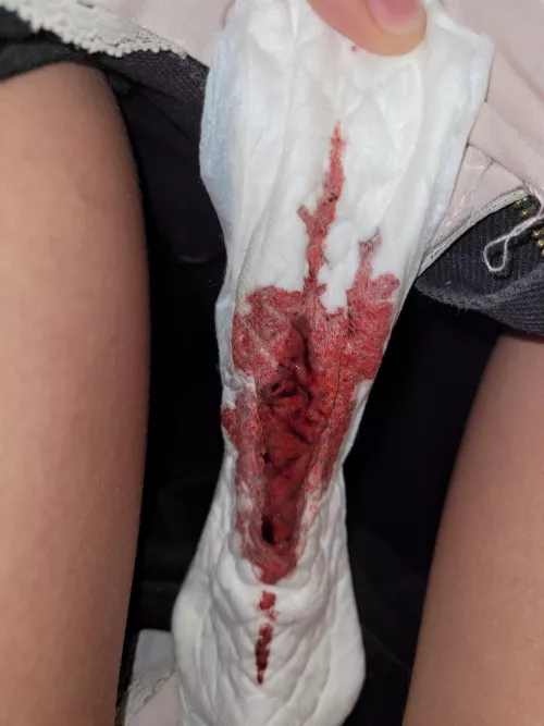 I'm on the first day of my period, ready to make a mess for you