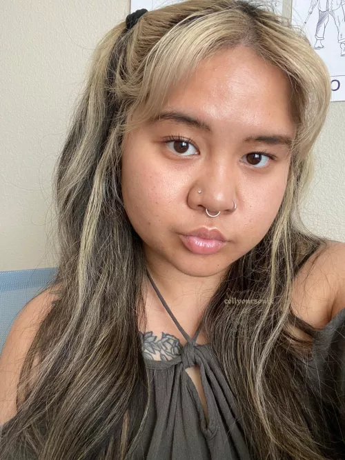 it’s white worshiper wednesday! submissive betas of the mayo variety, you owe Me, your Beautiful Brown Superior, your white taxes! 