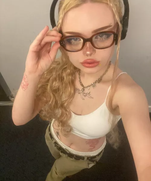 Jerk that shrimp and drain your bank for a British queen. 