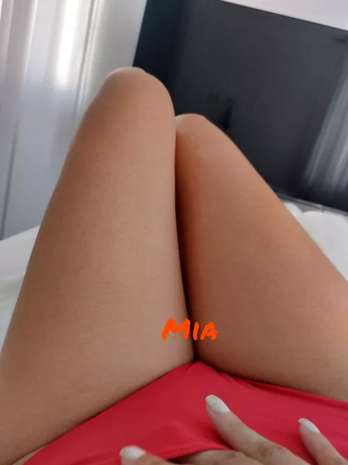 [just a naughty moment]miaeyes