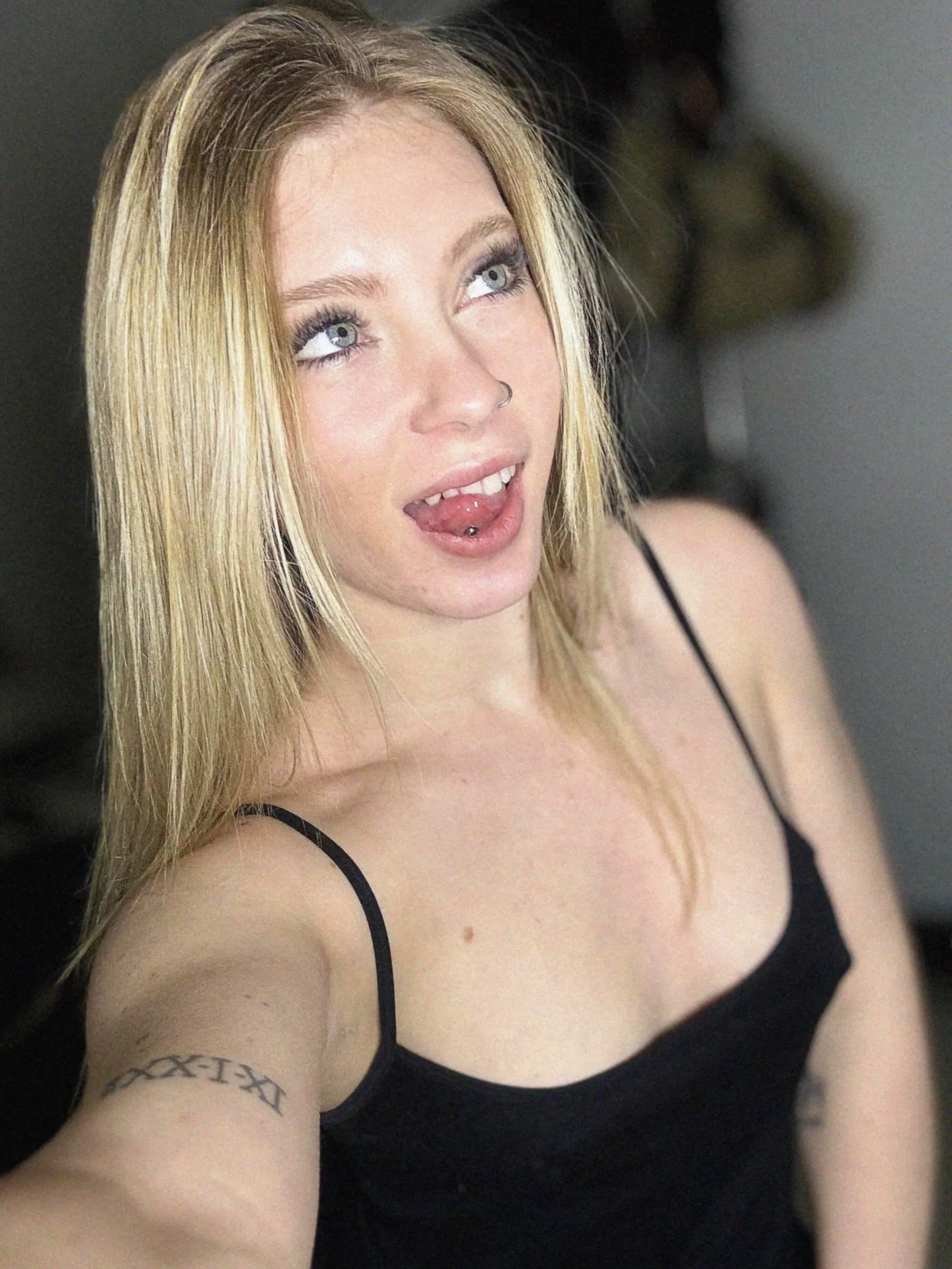  just got my new piercing will this make you tickle?