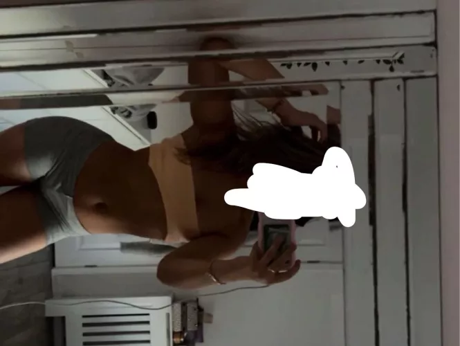 little chav gypsy beauty ready for a spa day