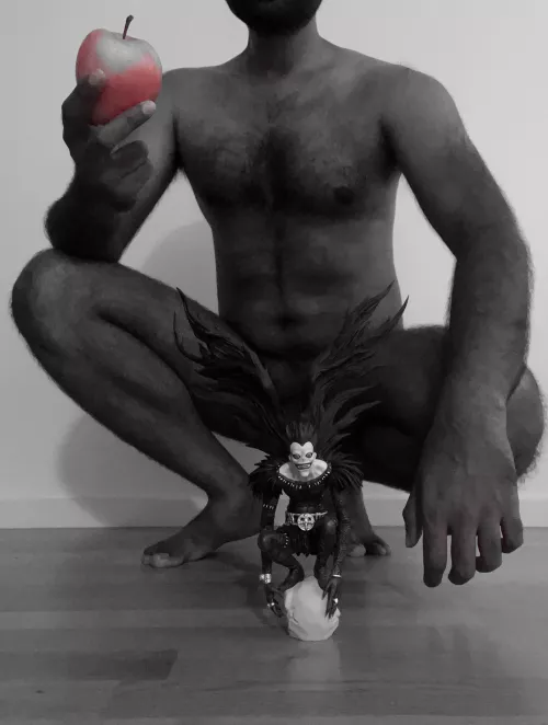 [m] Do you know Gods of Death love apples 🍎 